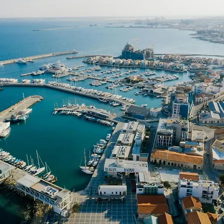 Celeste 402 - Luxury 3 Bedroom Penthouse Appartement