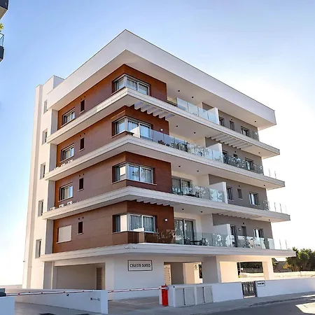 Celeste 402 - Luxury 3 Bedroom Penthouse