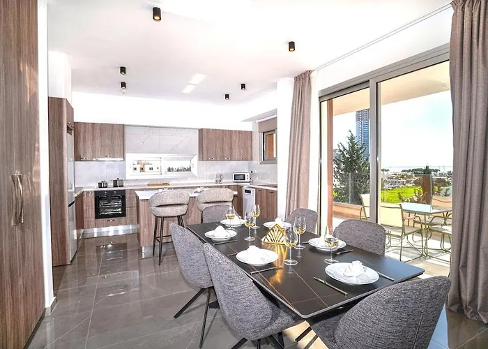 Celeste 402 - Luxury 3 Bedroom Penthouse Apartamento Limassol