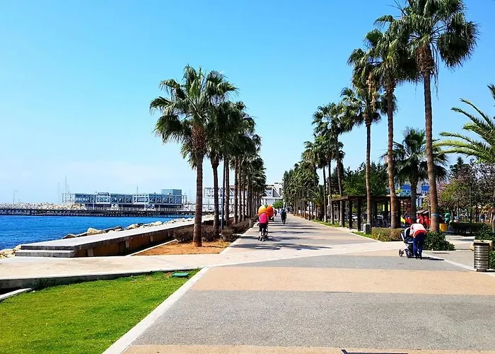 Celeste 402 - Luxury 3 Bedroom Penthouse * リマソール