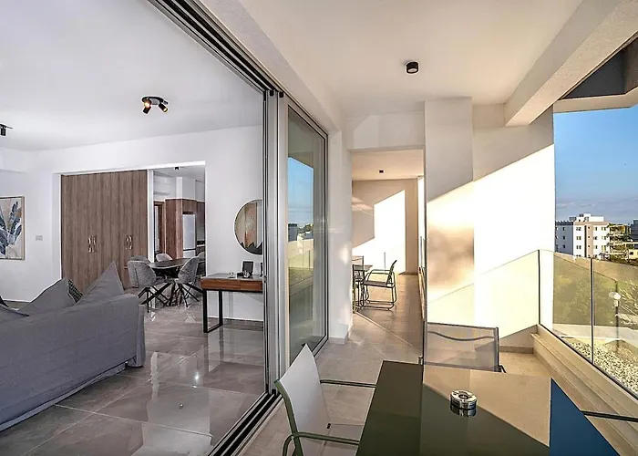 Celeste 402 - Luxury 3 Bedroom Penthouse アパート *