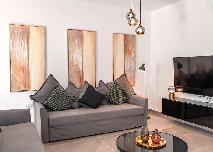 Celeste 402 - Luxury 3 Bedroom Penthouse アパート