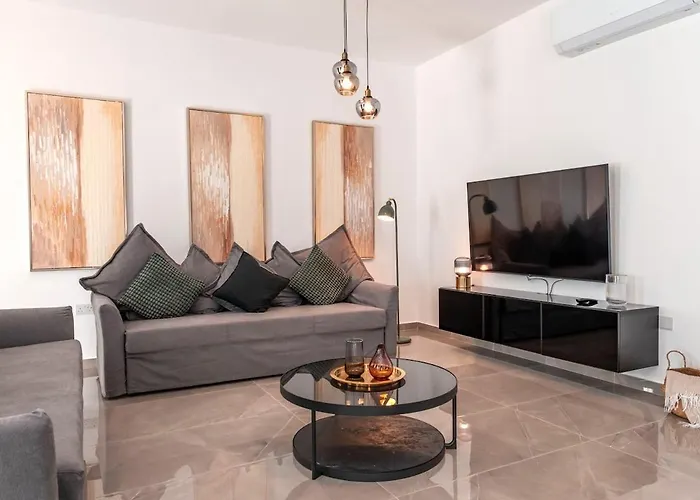 アパート Celeste 402 - Luxury 3 Bedroom Penthouse *